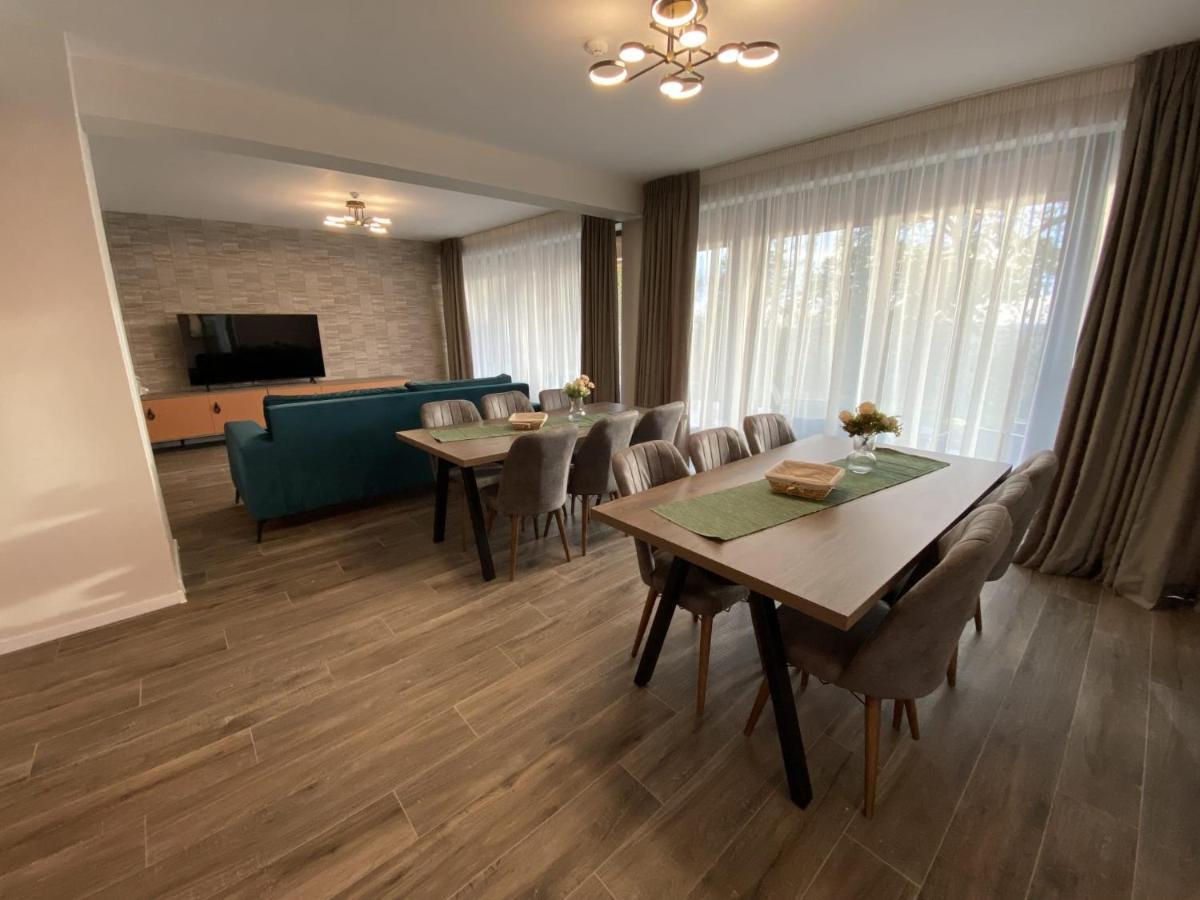 Pensiunea Piri Land Комарник Екстериор снимка